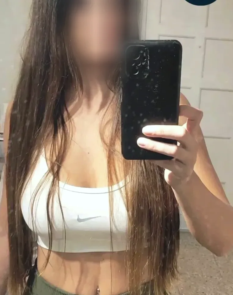 Marie, 37